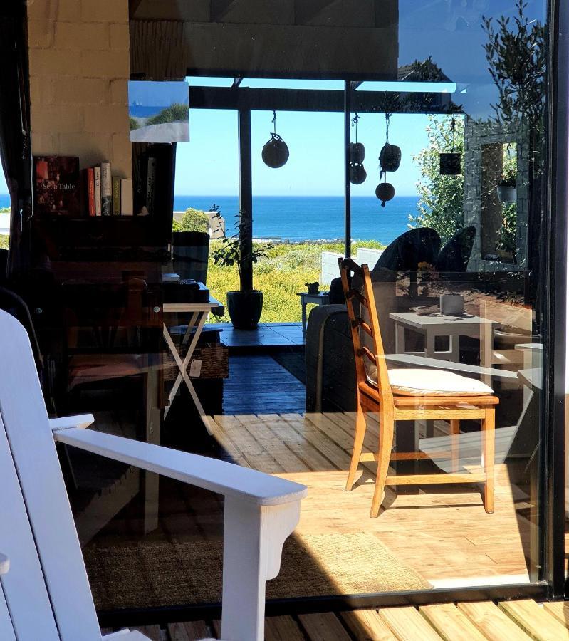 West Coast Seaside Getaway Hotel Grotto Bay Eksteriør billede