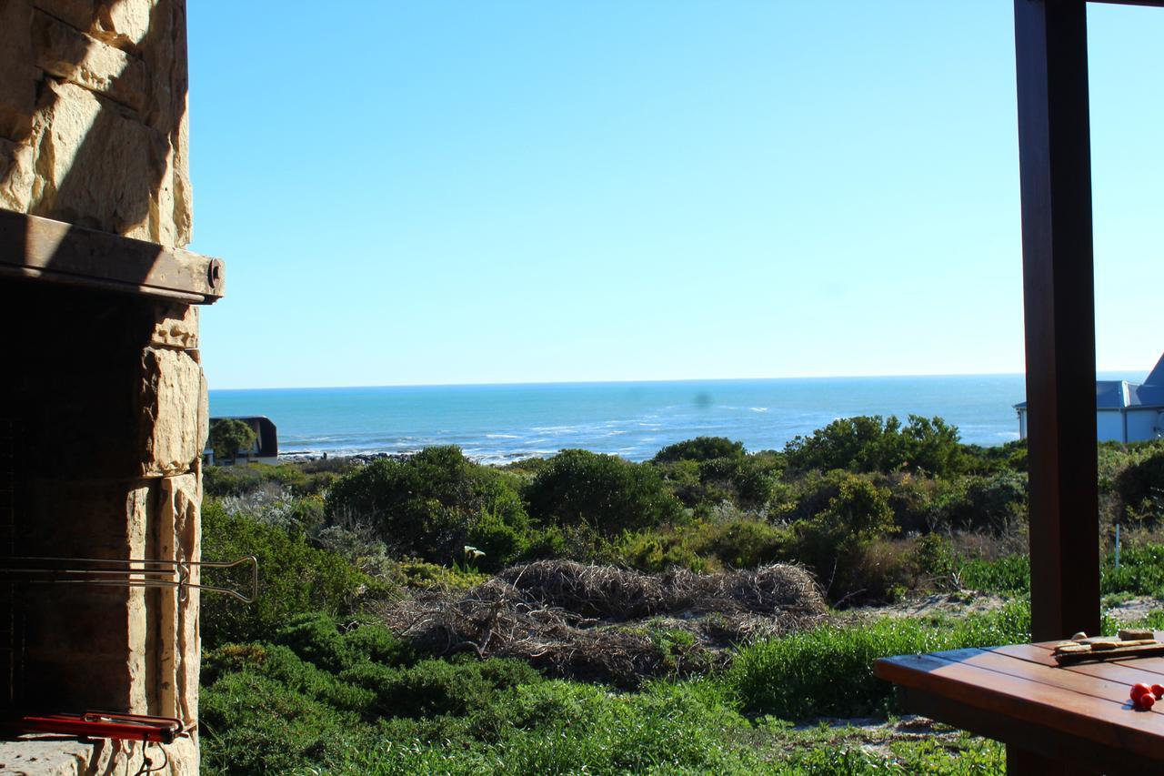 West Coast Seaside Getaway Hotel Grotto Bay Eksteriør billede